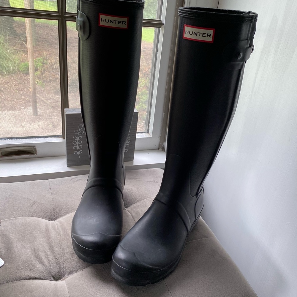Hunter size 7 boots